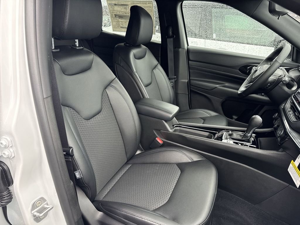 New 2026 Jeep Compass Latitude image 23