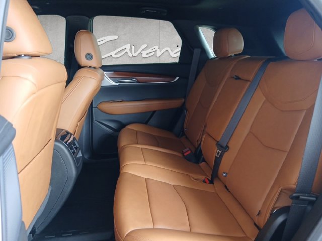 Used 2024 Cadillac XT5 Premium Luxury w/ Technology Package FWD image 23