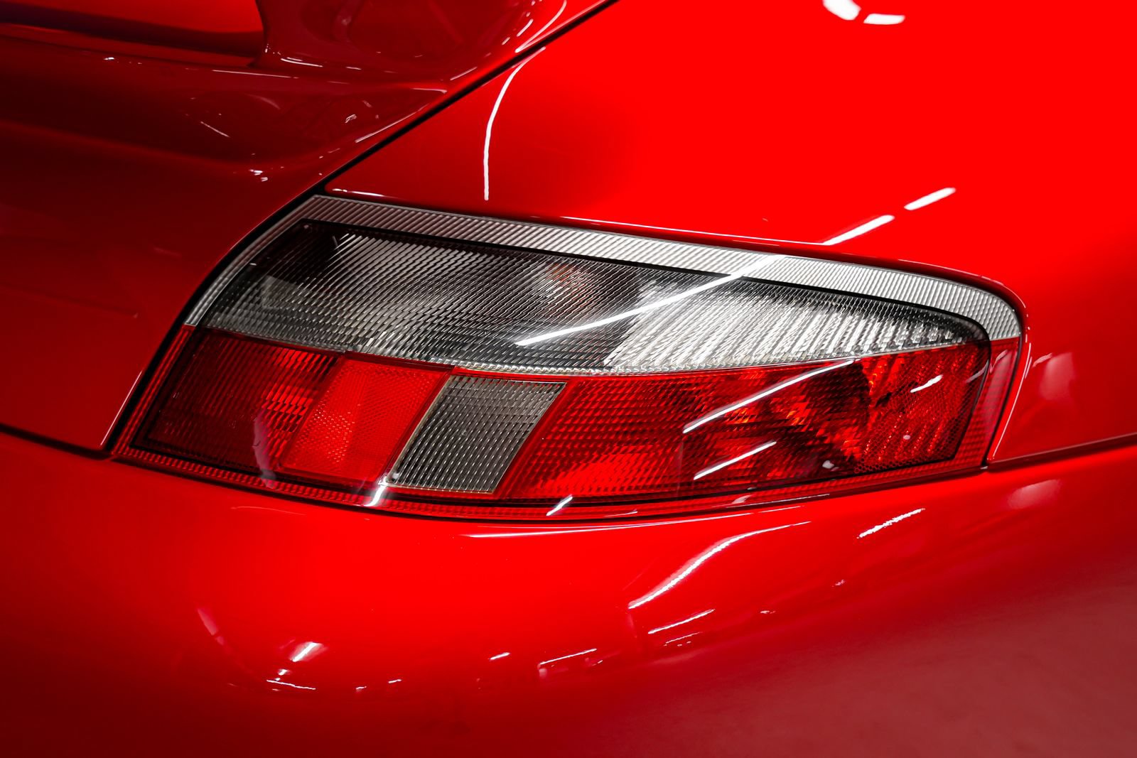 Used 2004 Porsche 911 GT3 RWD image 38