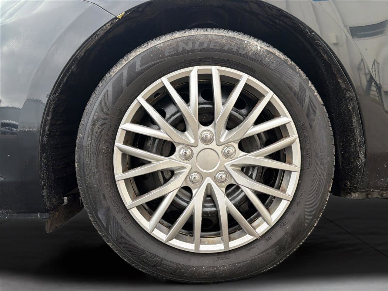 Used 2013 MAZDA MAZDA3 i SV w/ Convenience Pkg FWD image 24