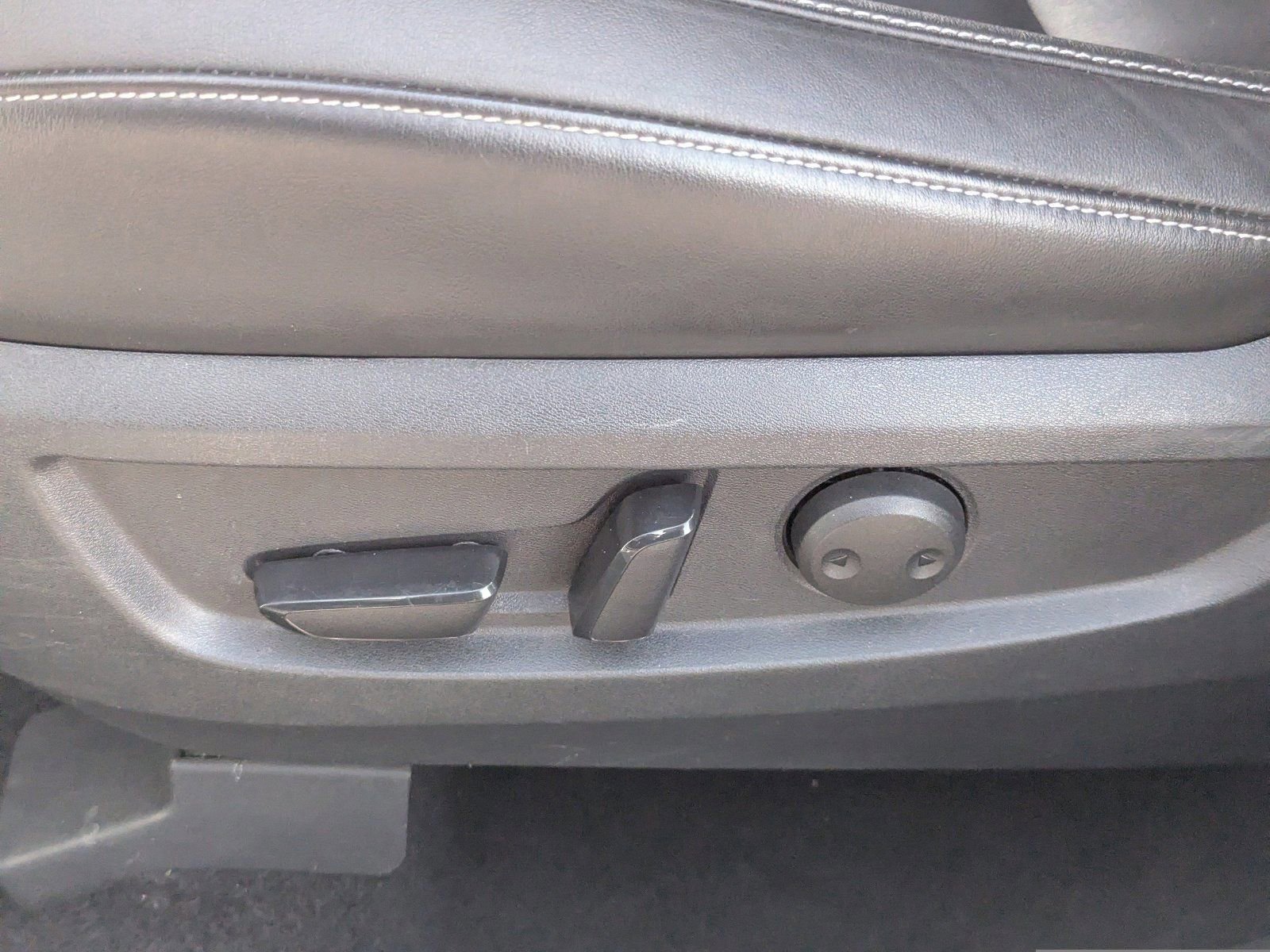 Used 2021 INFINITI QX50 Luxe image 24