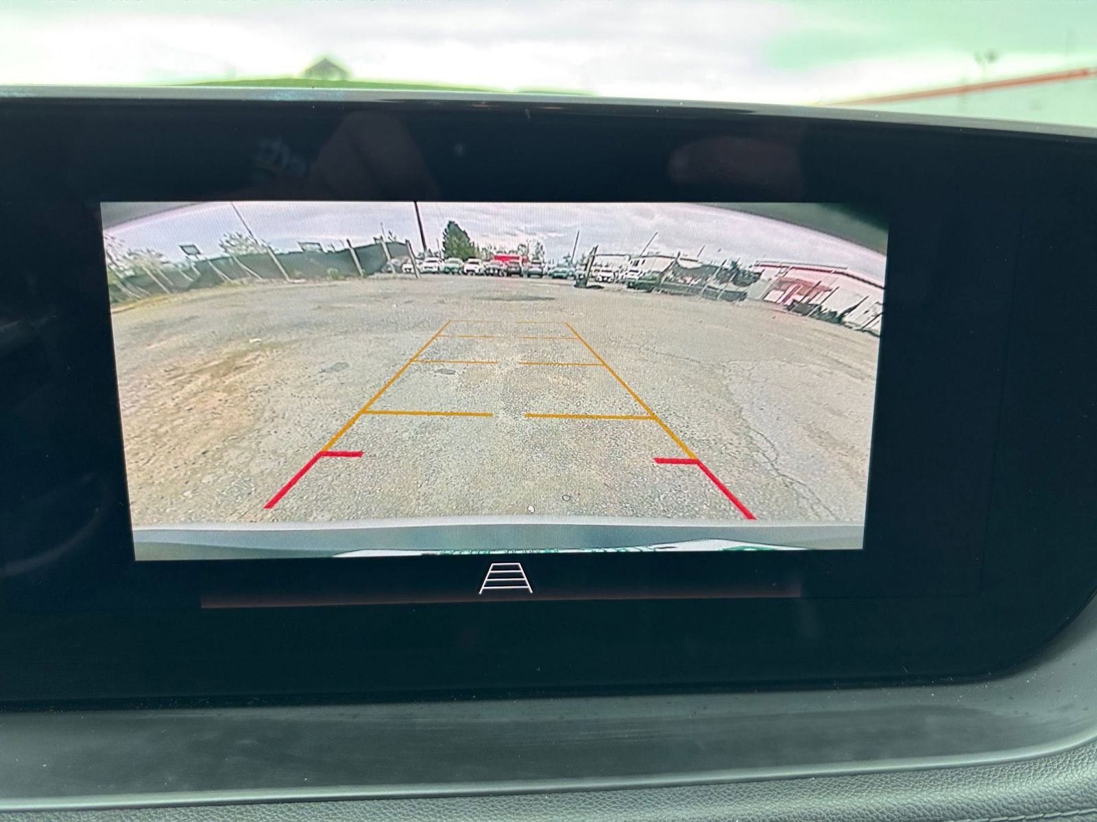 Used 2025 Buick Encore GX Preferred FWD image 20