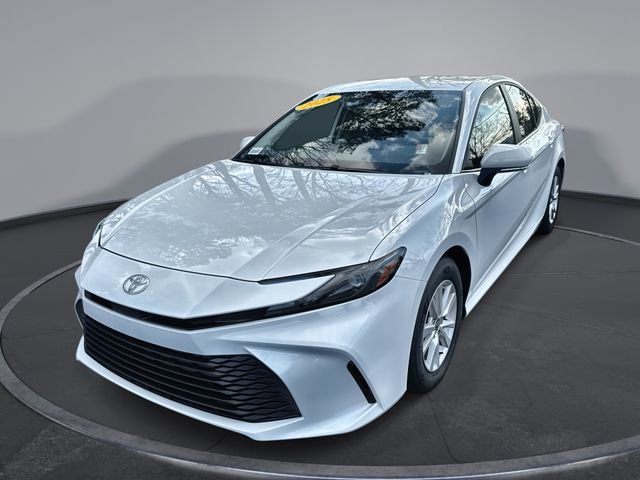Used 2025 Toyota Camry LE