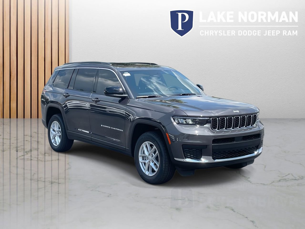 New 2025 Jeep Grand Cherokee L Laredo w/ Luxury Tech Group I image 2