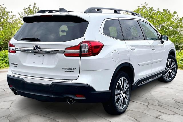 Used 2021 Subaru Ascent Limited w/ Technology Package image 2