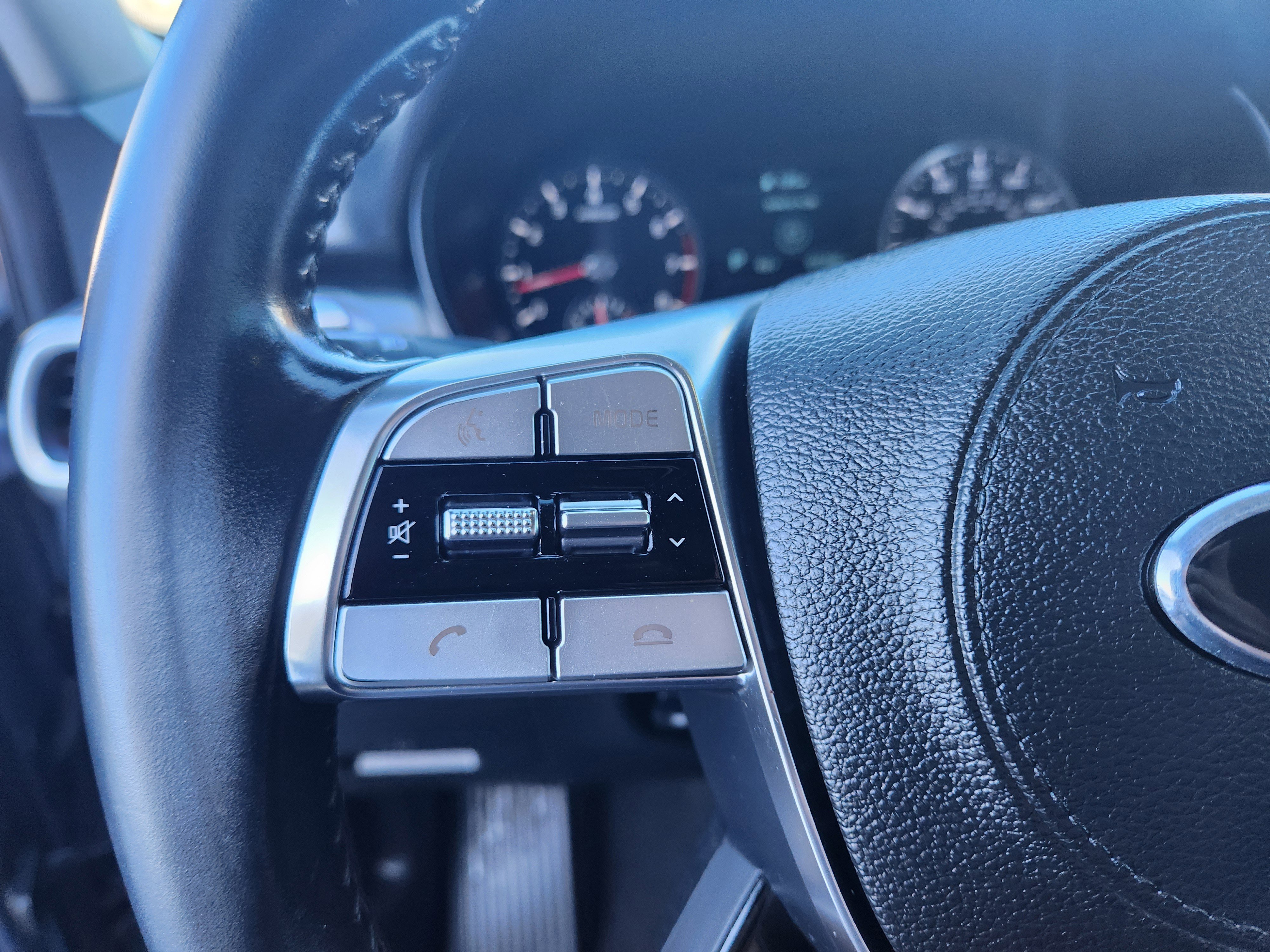 Used 2020 Kia Telluride S image 19