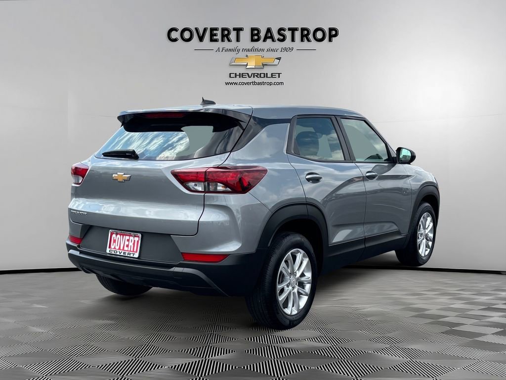 Used 2025 Chevrolet TrailBlazer LS image 5