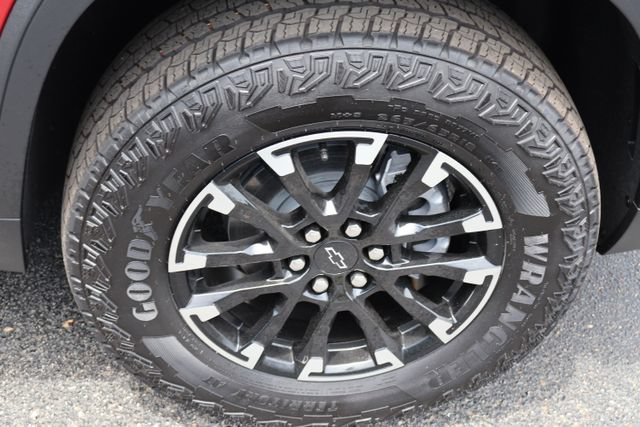 New 2026 Chevrolet Traverse Z71 w/ Enhanced Driving Package AWD/4WD image 30