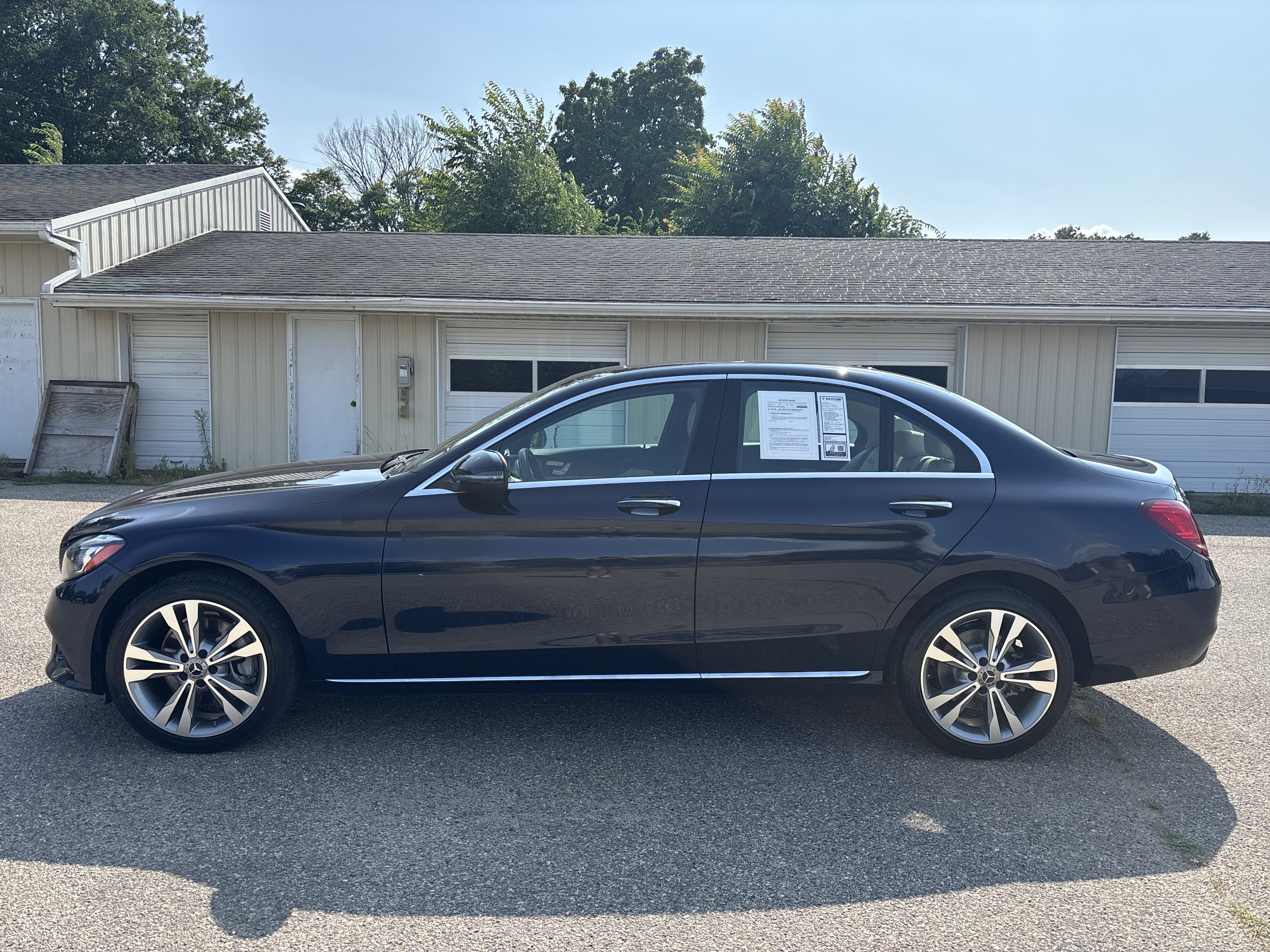 Used 2020 Mercedes-Benz C 300 4MATIC Sedan w/ Premium Package image 11