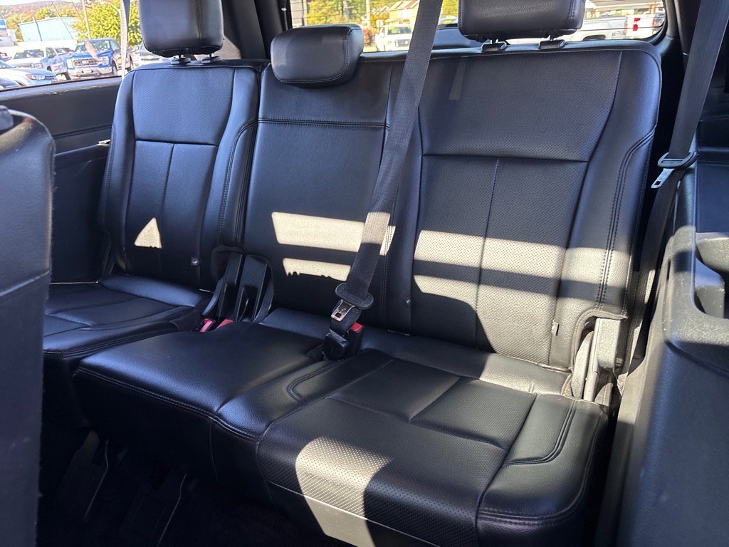 Used 2018 Ford Expedition Max XLT w/ Equipment Group 201A image 16