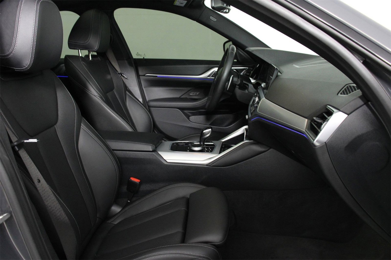 Used 2022 BMW 430i Gran Coupe w/ M Sport Package image 31