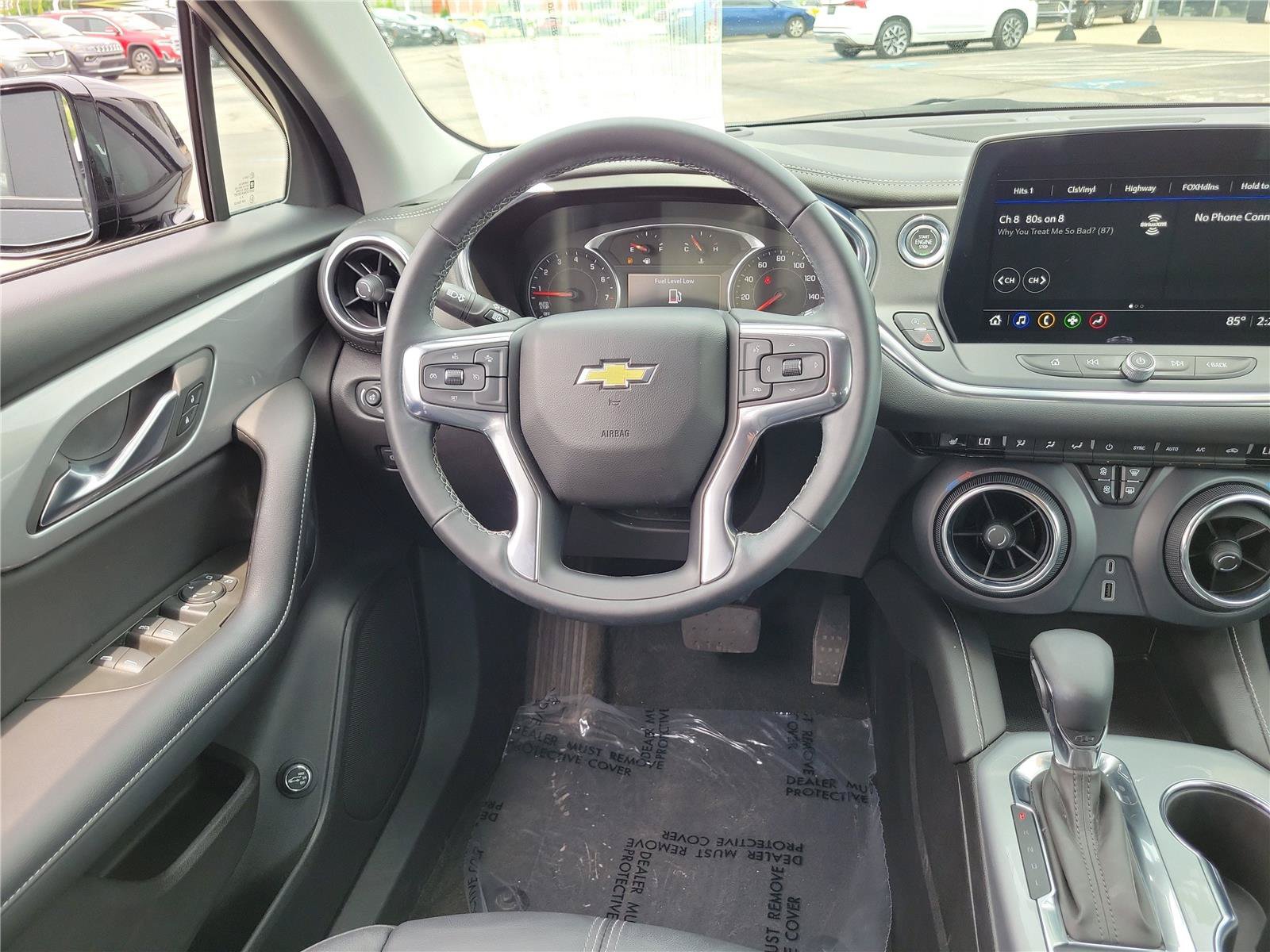 Used 2024 Chevrolet Blazer LT FWD image 11