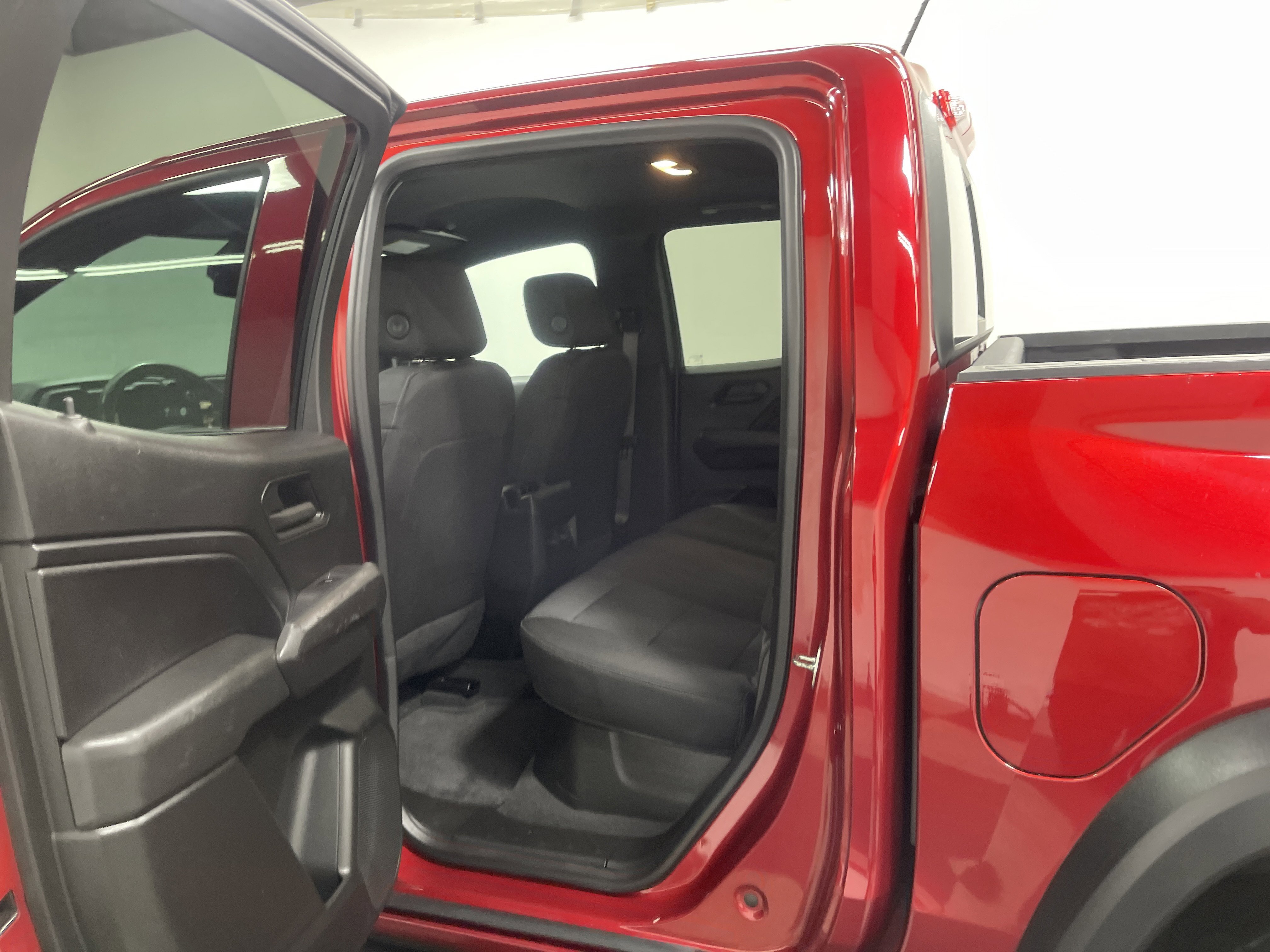 Used 2023 Chevrolet Colorado Trail Boss w/ Advanced Trailering Package image 13