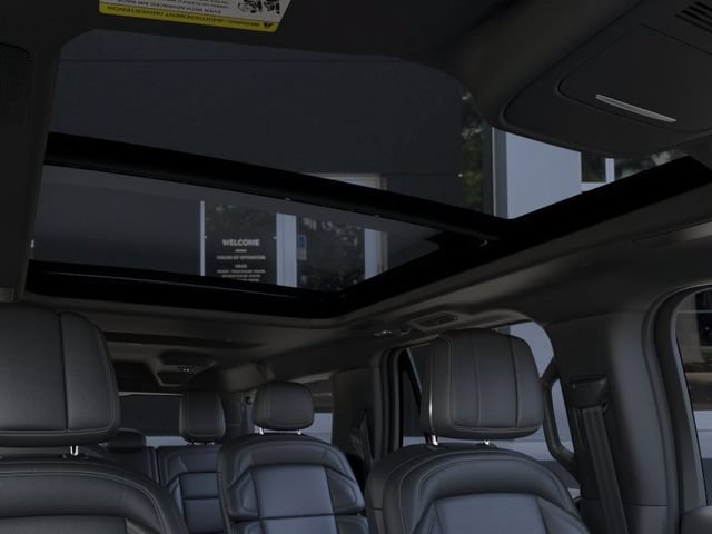 New 2026 Lincoln Navigator L Reserve w/ Jet Appearance Package AWD/4WD image 22