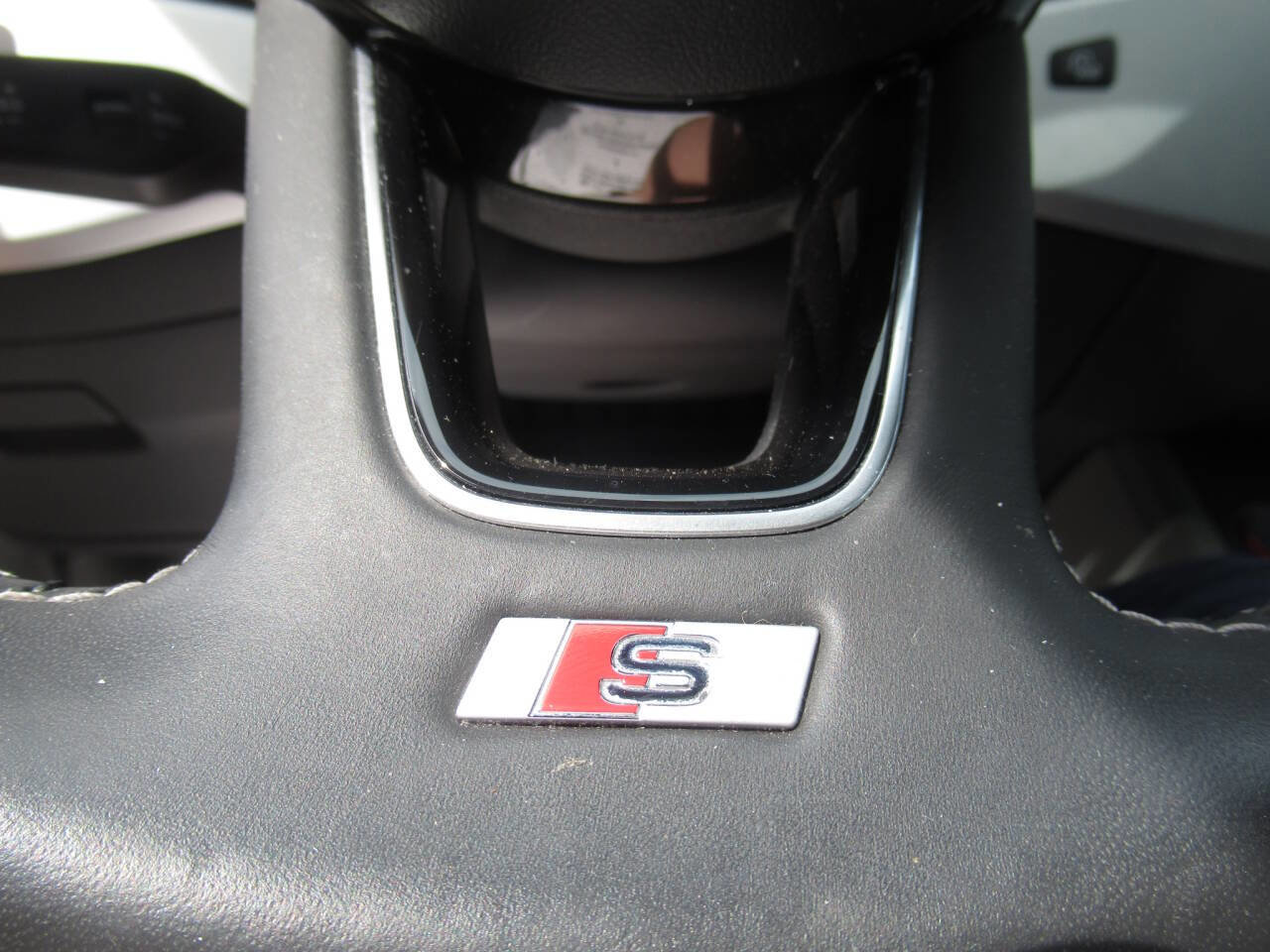 Used 2018 Audi S4 Prestige AWD/4WD image 31