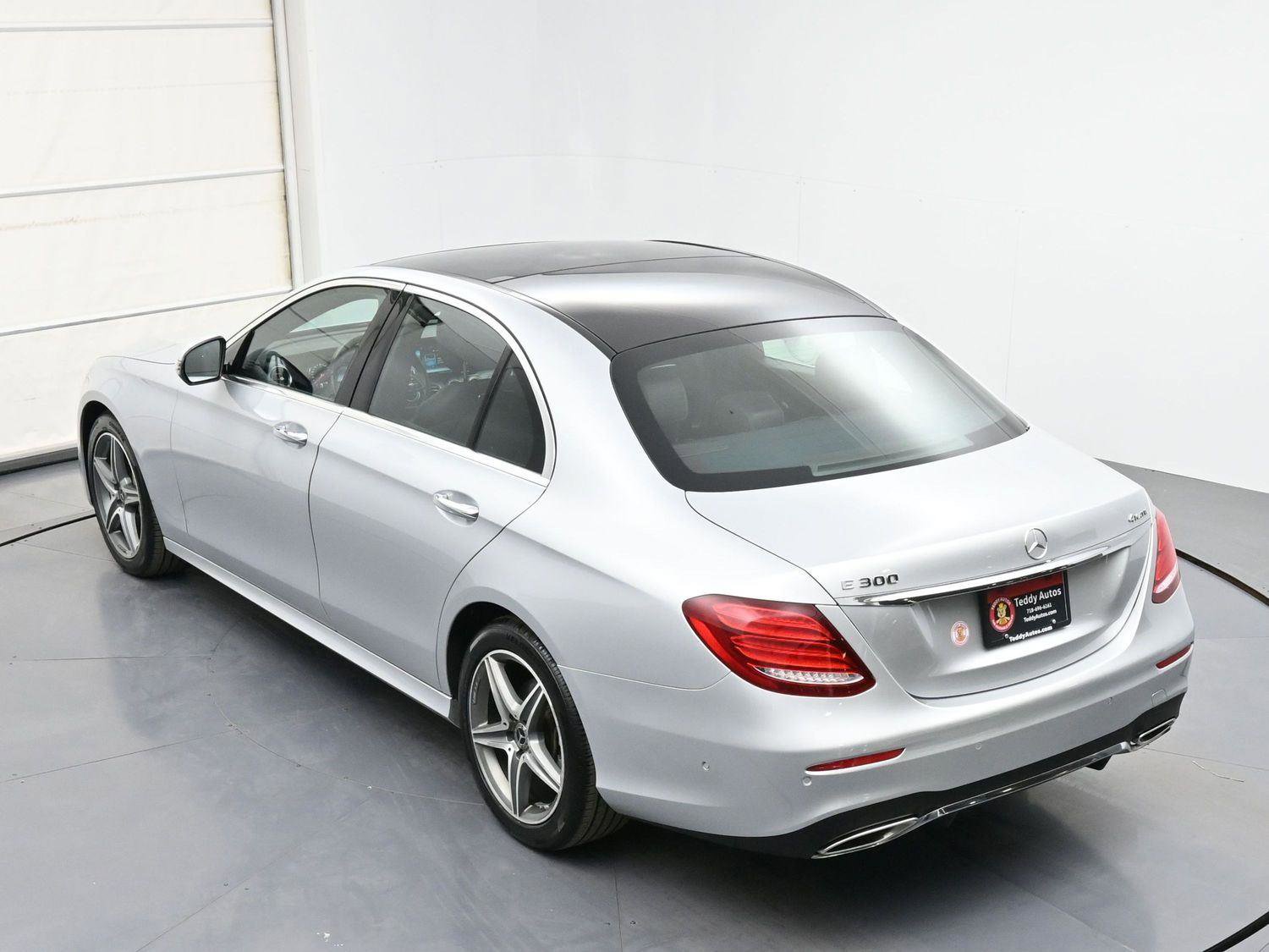Used 2019 Mercedes-Benz E 300 4MATIC image 35