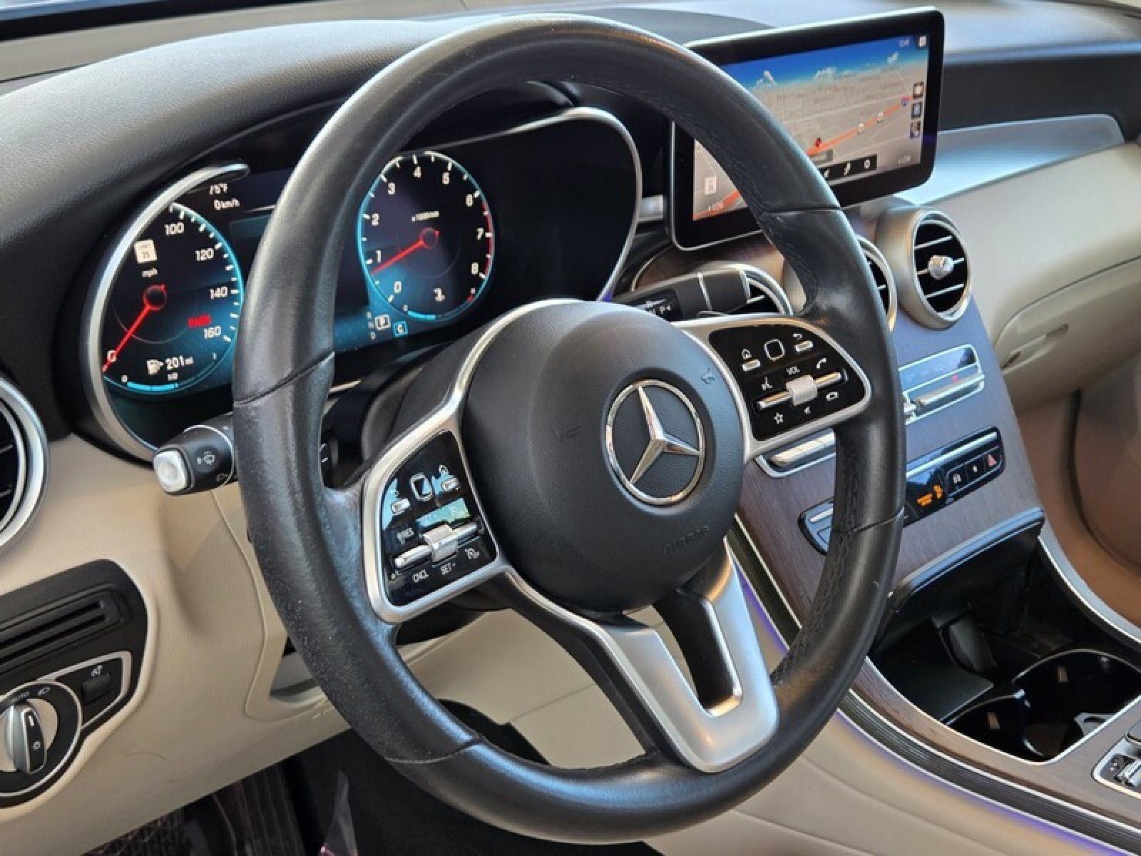Certified 2022 Mercedes-Benz GLC 300 image 24