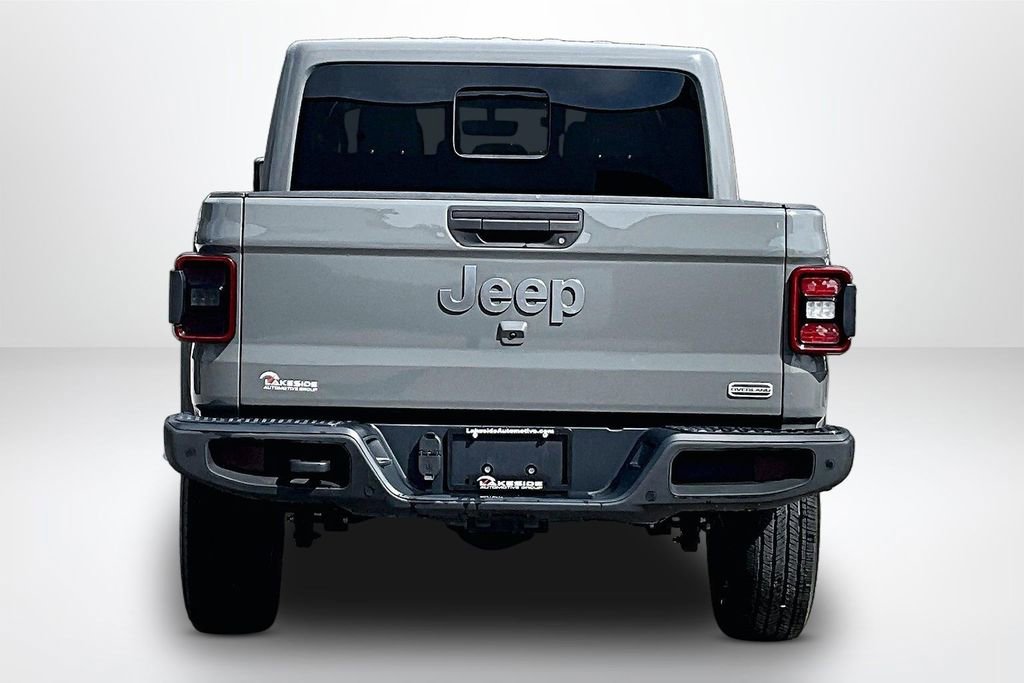 Used 2022 Jeep Gladiator Overland w/ Cold Weather Group AWD/4WD image 6