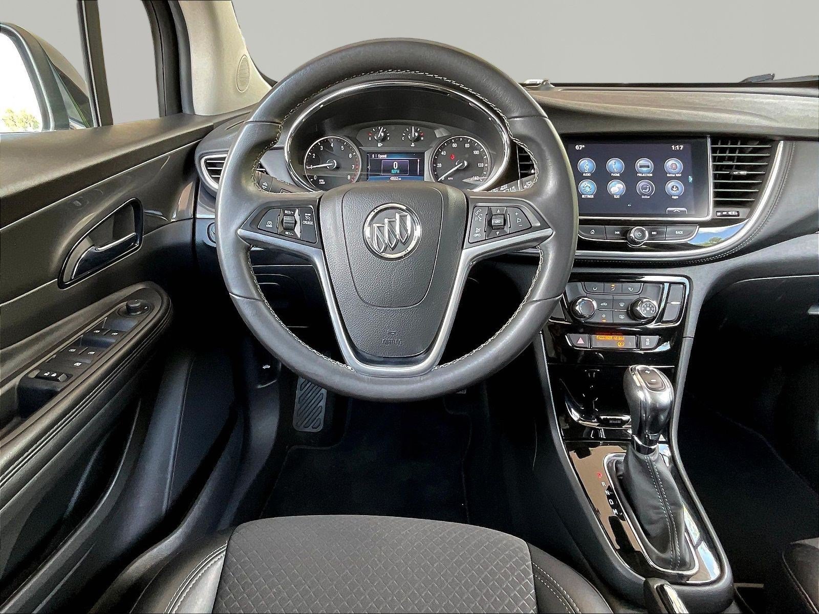 Used 2021 Buick Encore Preferred w/ Safety Package FWD image 8