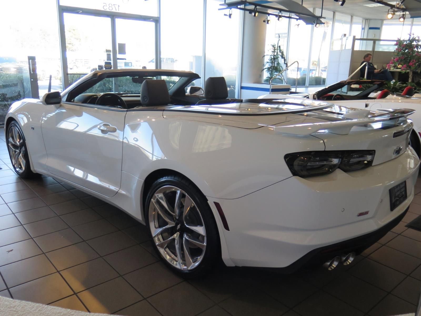Used 2024 Chevrolet Camaro SS image 3