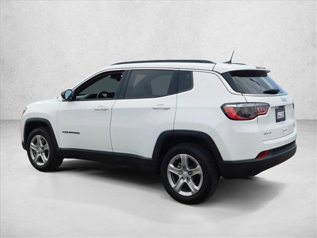 Used 2024 Jeep Compass Latitude AWD/4WD image 14