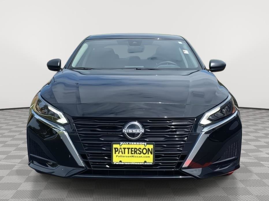 Used 2025 Nissan Altima 2.5 S FWD image 2