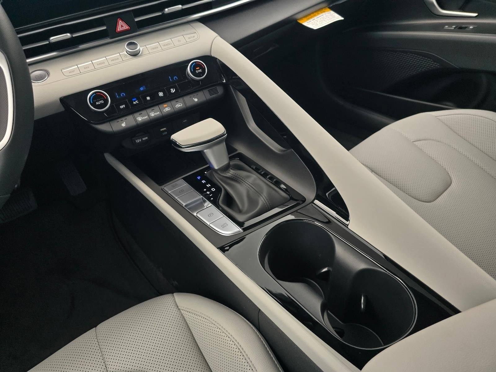 New 2026 Hyundai Elantra Limited FWD image 16