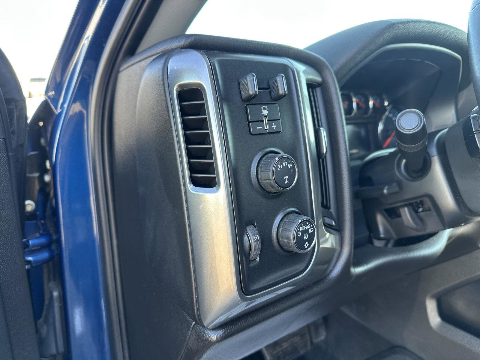 Used 2017 Chevrolet Silverado 2500 LT w/ All Star Edition image 20