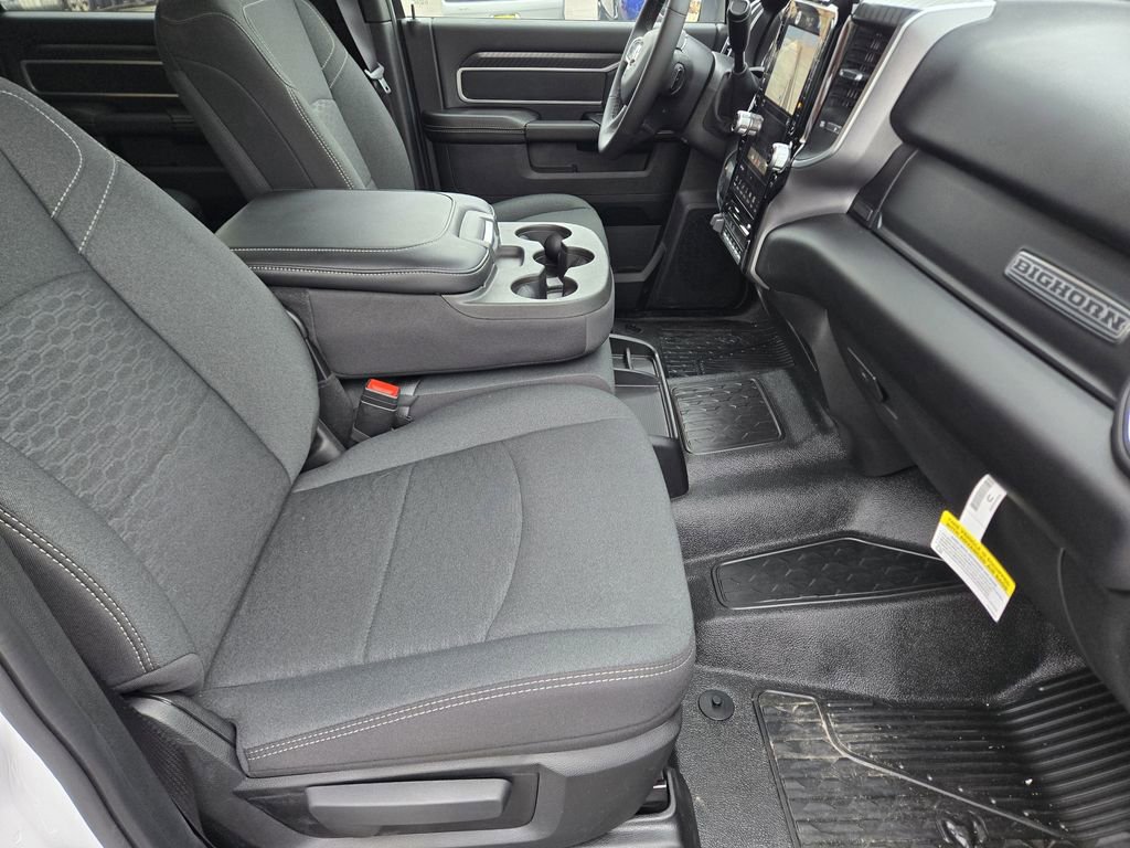 Used 2025 RAM 5500 Tradesman image 14