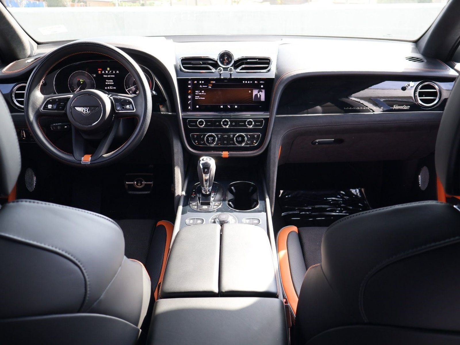 Certified 2023 Bentley Bentayga Speed AWD/4WD image 5