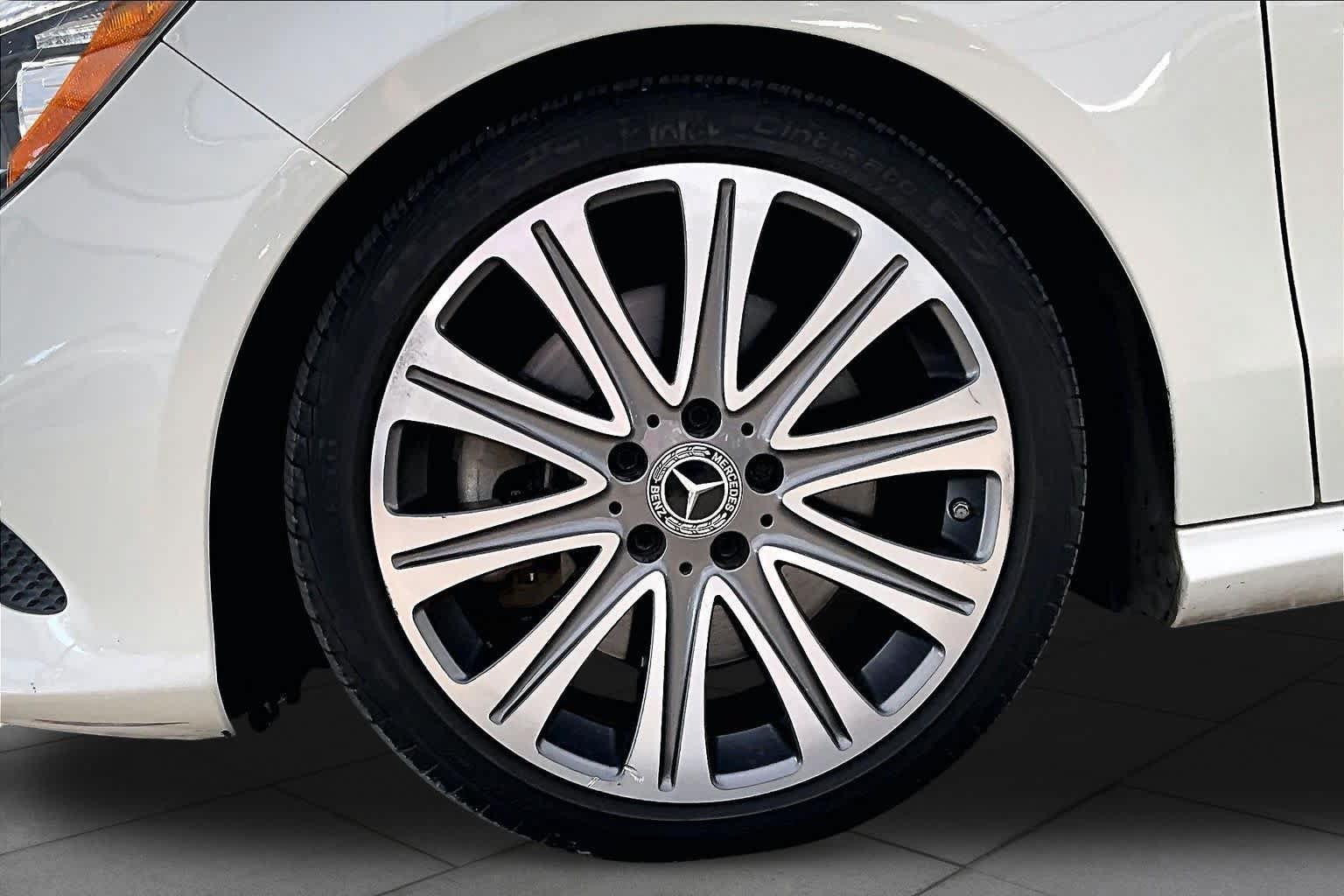 Used 2018 Mercedes-Benz CLA 250 image 10