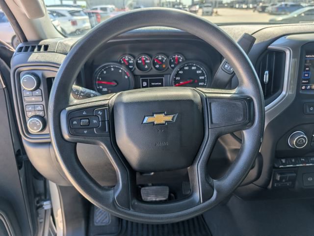 Used 2024 Chevrolet Silverado 2500 Custom w/ Custom Value Package image 15