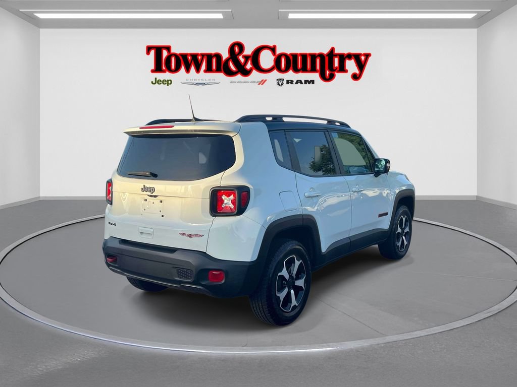 Certified 2022 Jeep Renegade Trailhawk w/ Sun/Sound Group AWD/4WD image 5