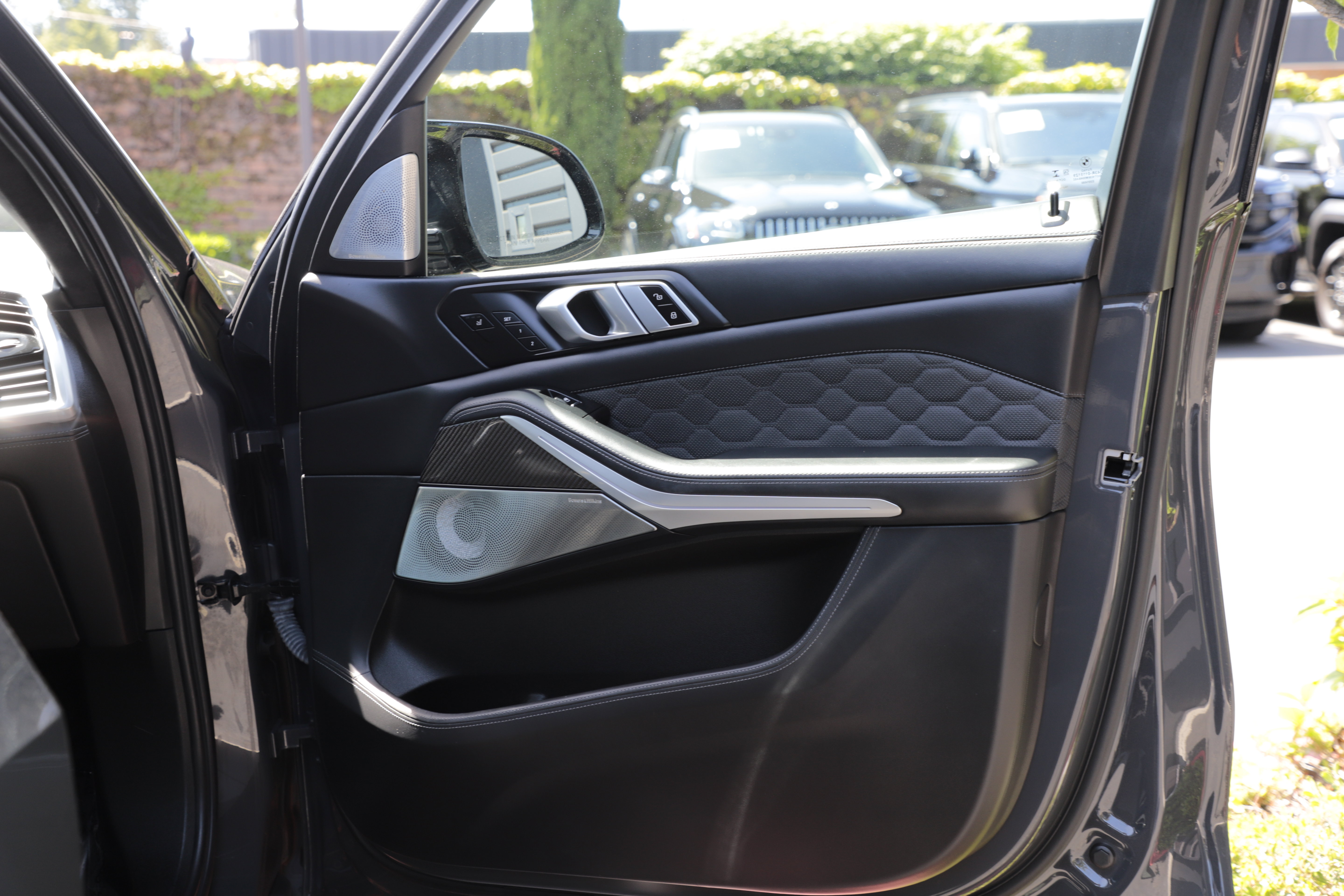 Used 2023 BMW X5 M w/ Executive Package AWD/4WD image 7