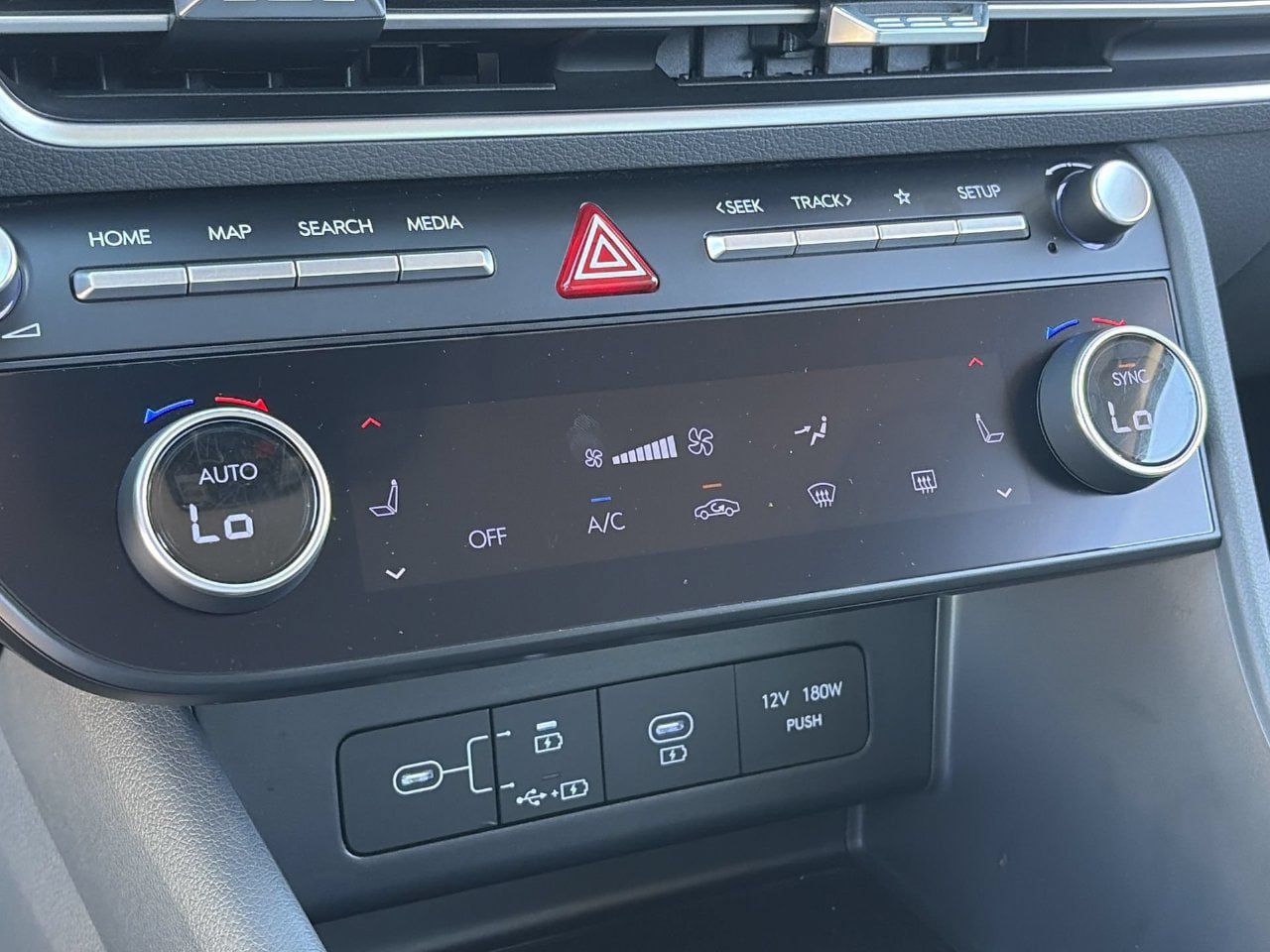 Certified 2024 Hyundai Sonata SEL FWD image 26