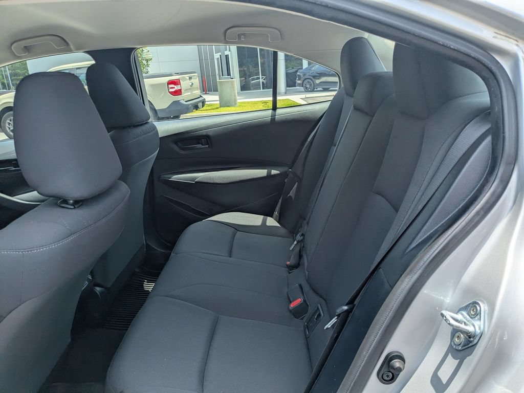 Used 2024 Toyota Corolla LE FWD image 13