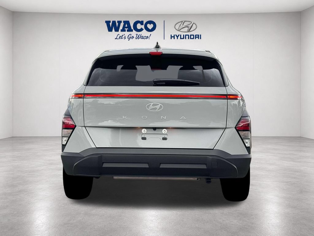 Used 2026 Hyundai Kona SE FWD image 8