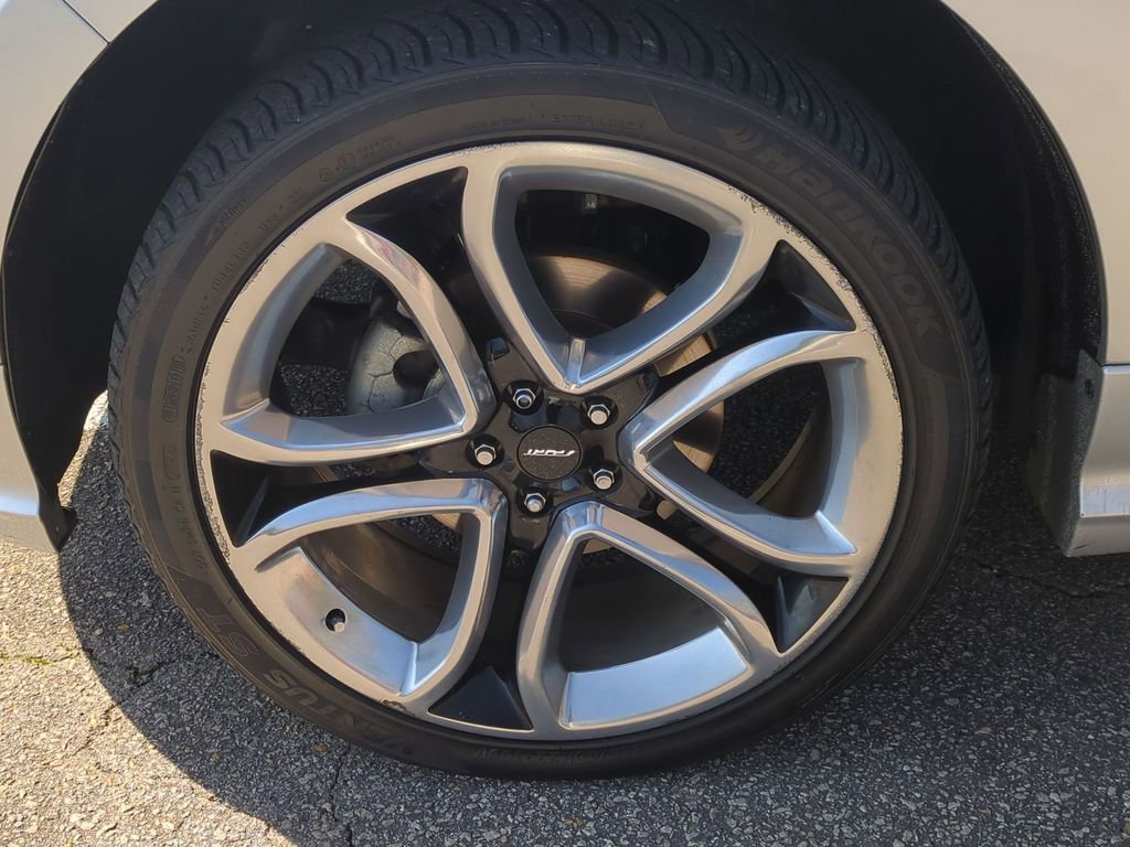 Used 2014 Ford Edge Sport w/ Driver Entry Package image 10
