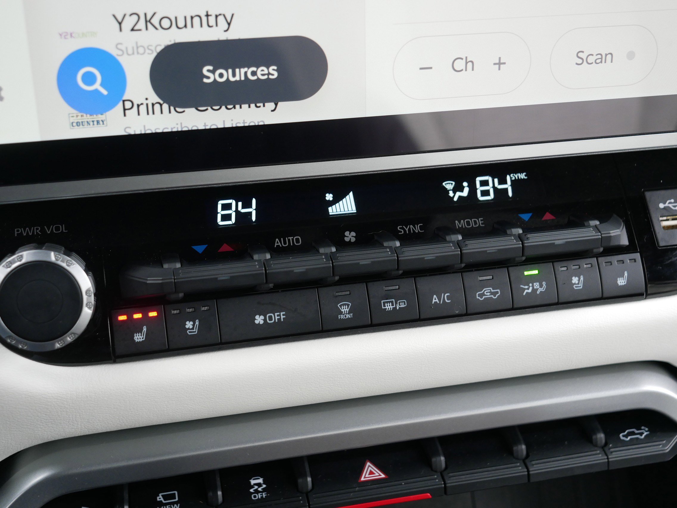 Used 2025 Toyota Tundra Capstone image 23