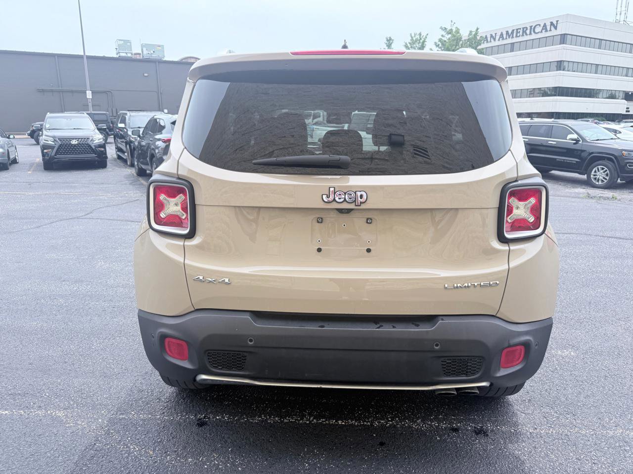 Used 2015 Jeep Renegade Limited w/ Advanced Technology Group AWD/4WD image 5