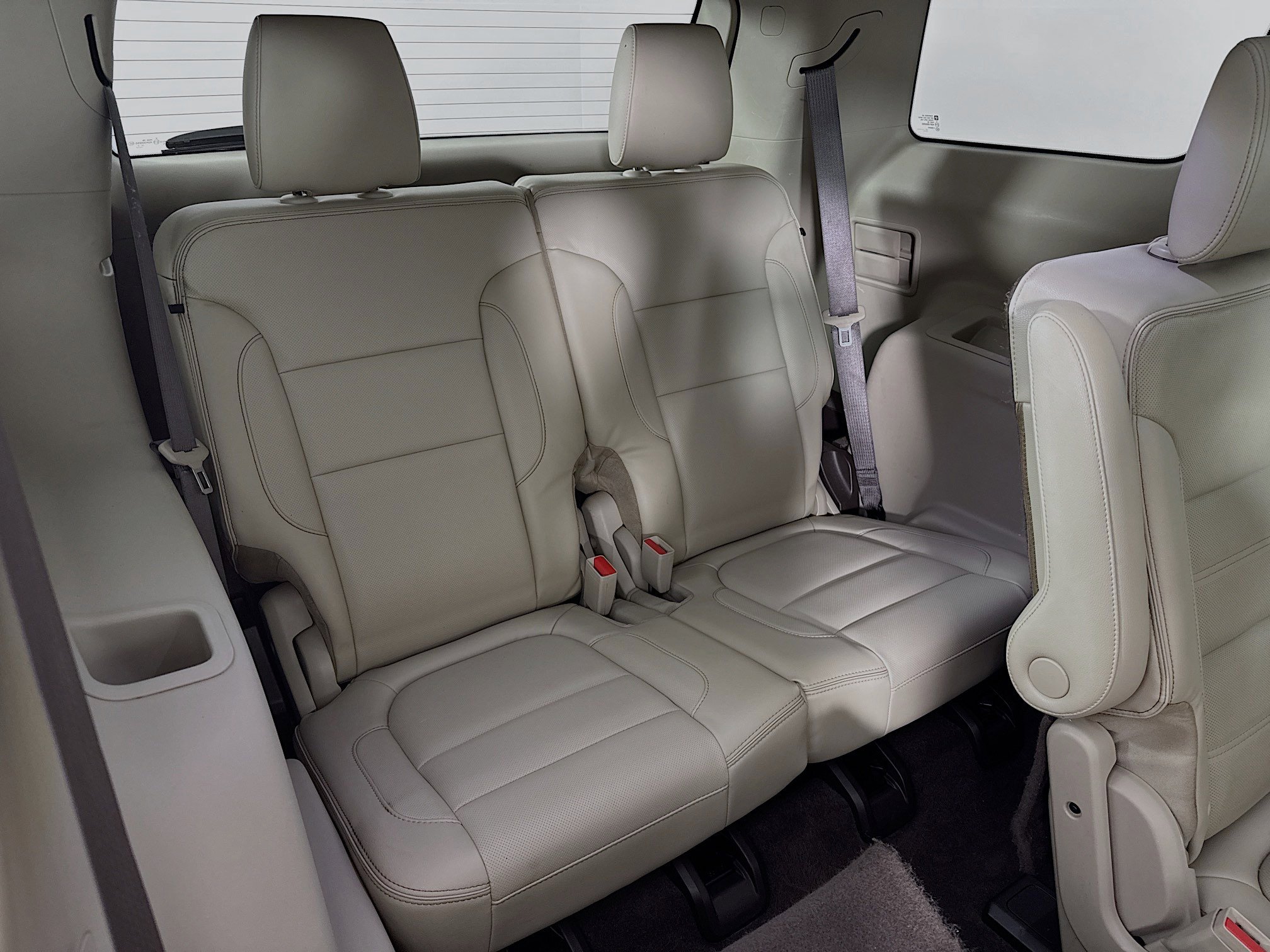 Used 2018 GMC Acadia Denali image 28