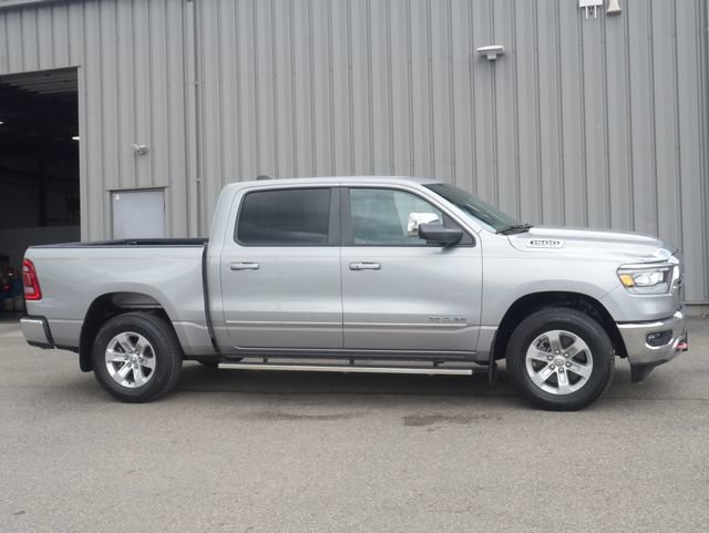 Used 2024 RAM 1500 Laramie AWD/4WD image 9