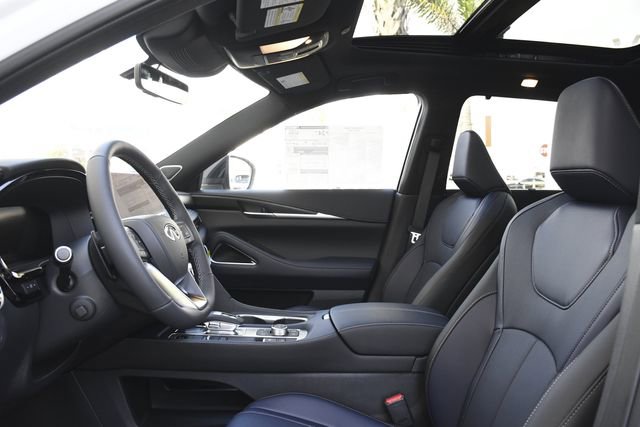 New 2026 INFINITI QX60 Sport w/ Dark Cargo Package image 23