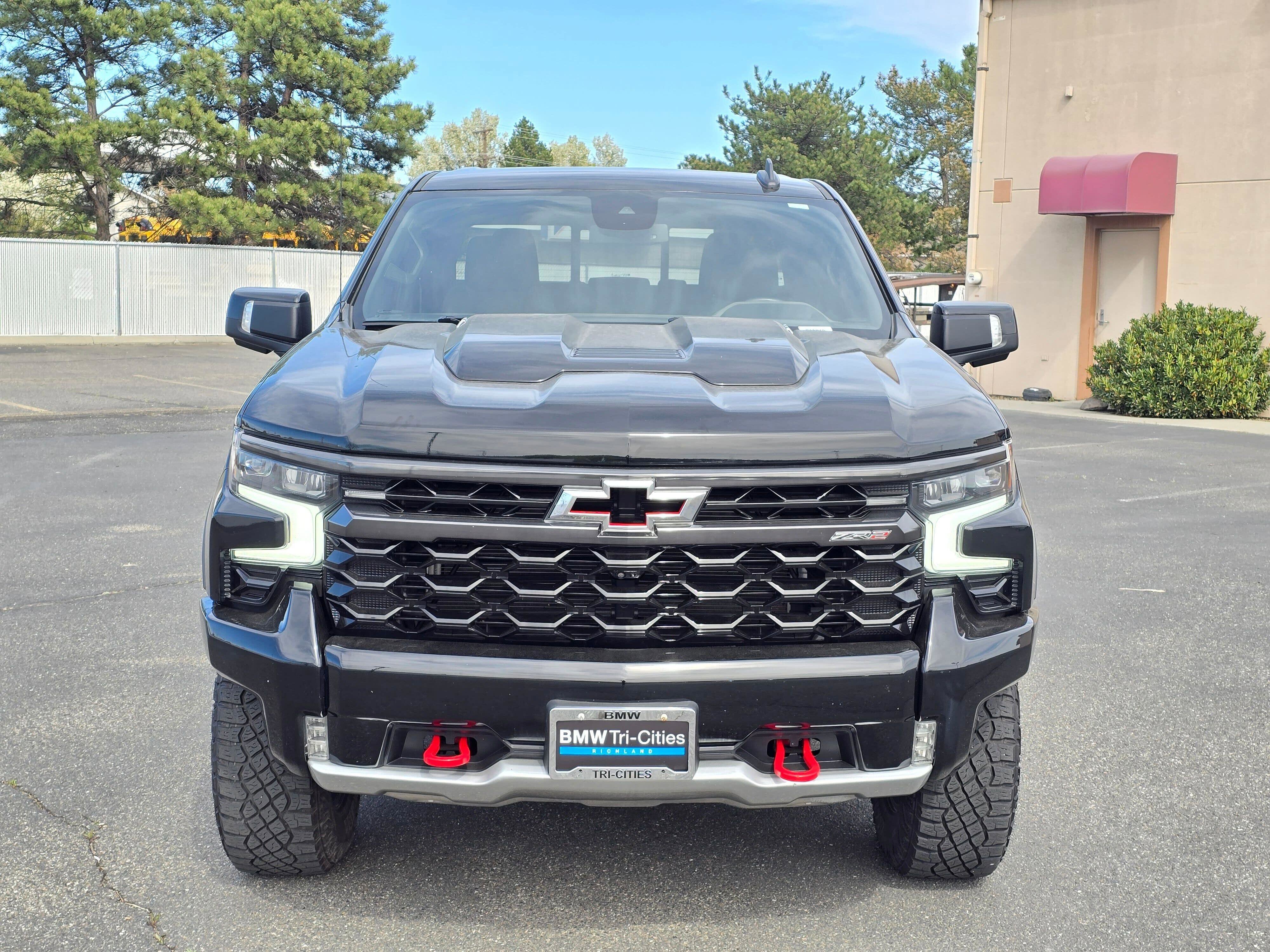 Used 2023 Chevrolet Silverado 1500 ZR2 image 6