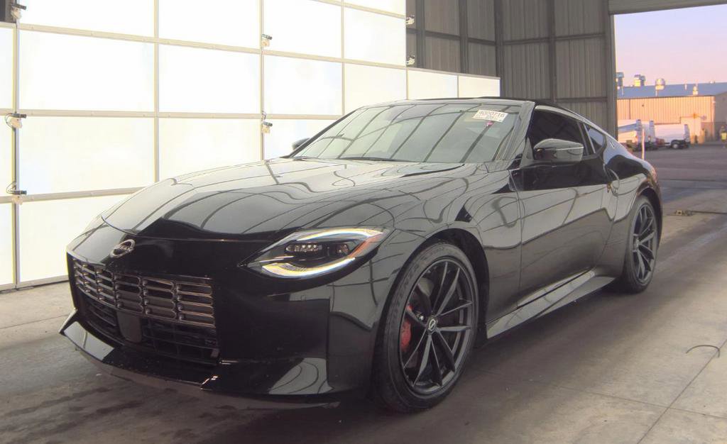 Certified 2024 Nissan Z Performance w/ Floor Mat Package image 1