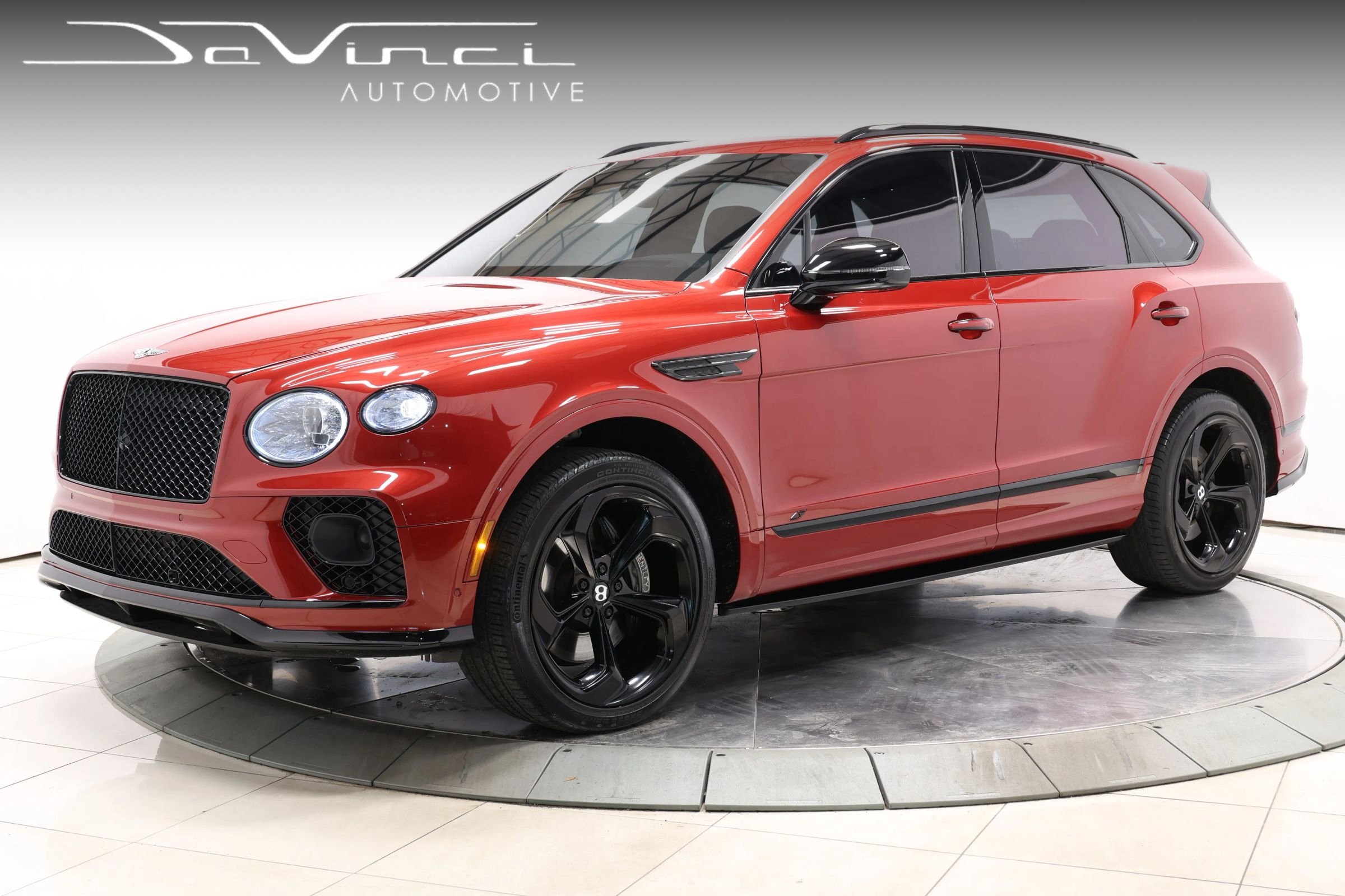 Used 2022 Bentley Bentayga AWD/4WD image 1