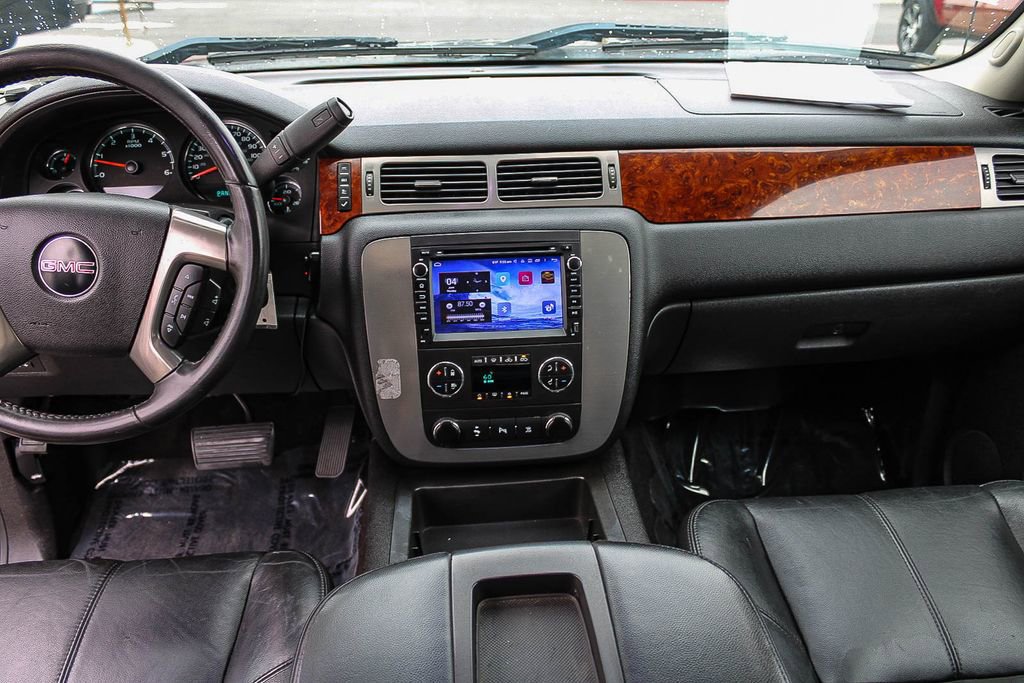 Used 2011 GMC Sierra 1500 SLT w/ SLT Convenience Package AWD/4WD image 12