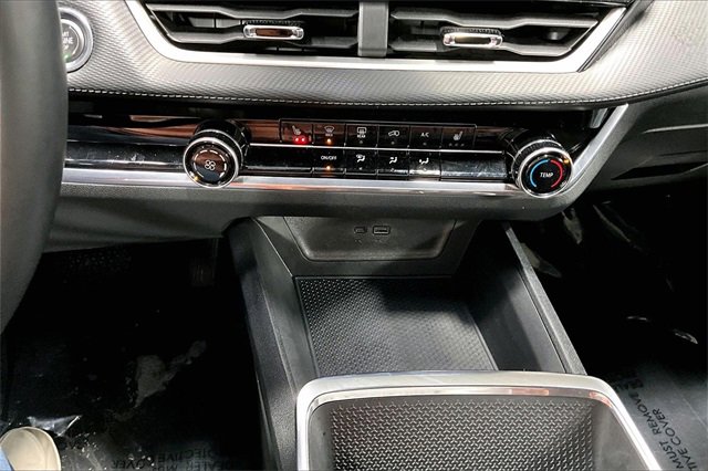 Used 2025 Chevrolet Equinox LT image 15