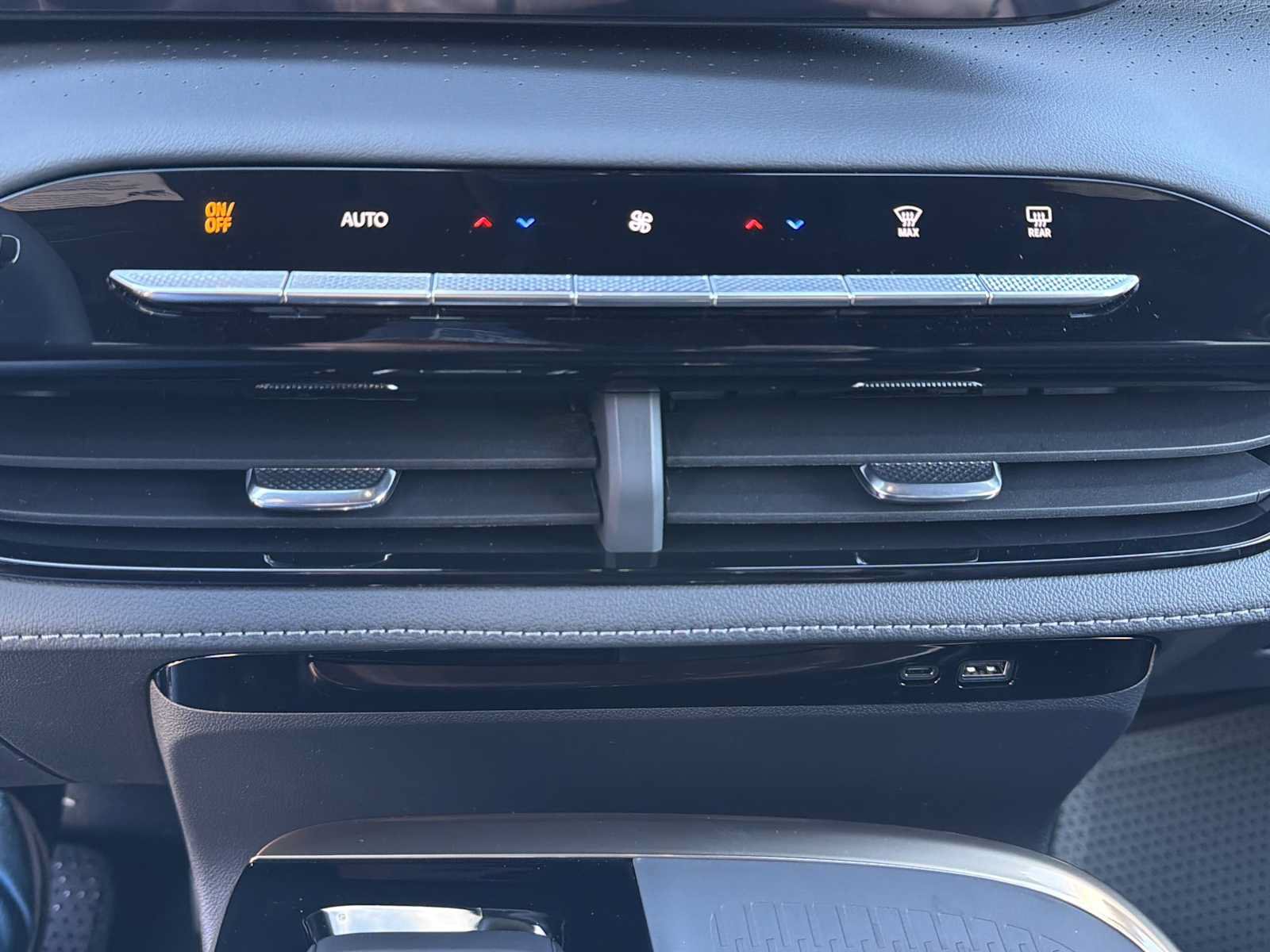 New 2026 Buick Enclave Avenir w/ Super Cruise Package FWD image 8