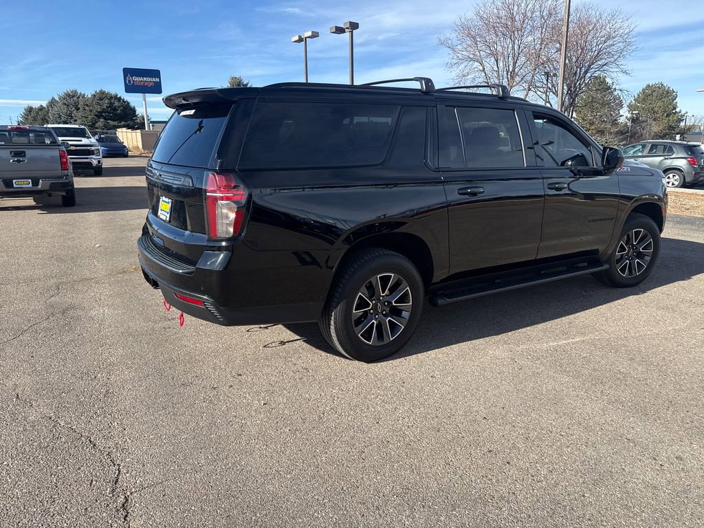Used 2022 Chevrolet Suburban Z71 image 5